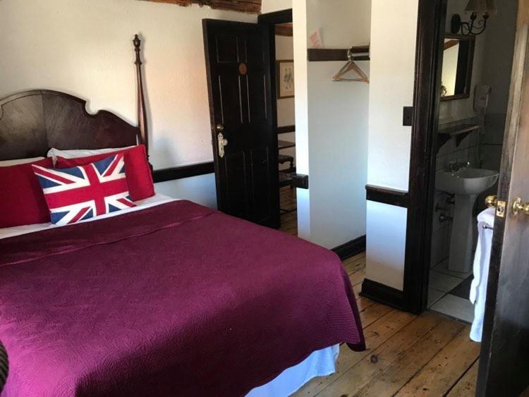 The Olde Angel Inn Niagara-on-the-Lake Exteriör bild